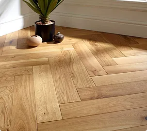 SPC Wide-Plank Oak Vinyl Flooring